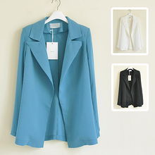 时尚风向标 likeolee钟爱的服装杂志与服饰风格解析